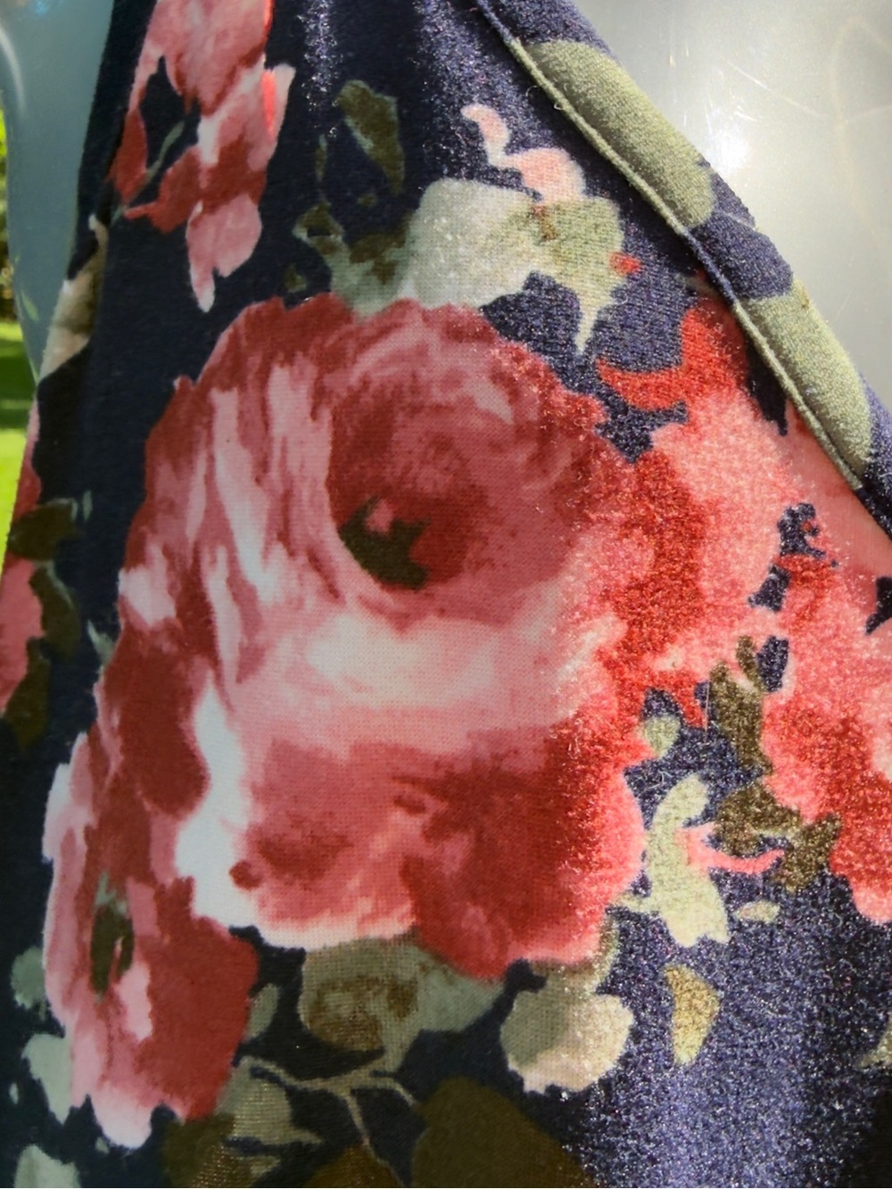 Simons Miiyu Floral Slip Dress Navy Pink Roses Women’s | Medium - Picture 5 of 9